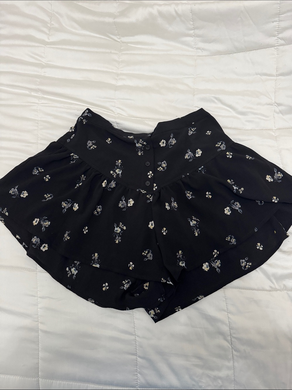 Trixxi Black Floral Layered Skort Shorts